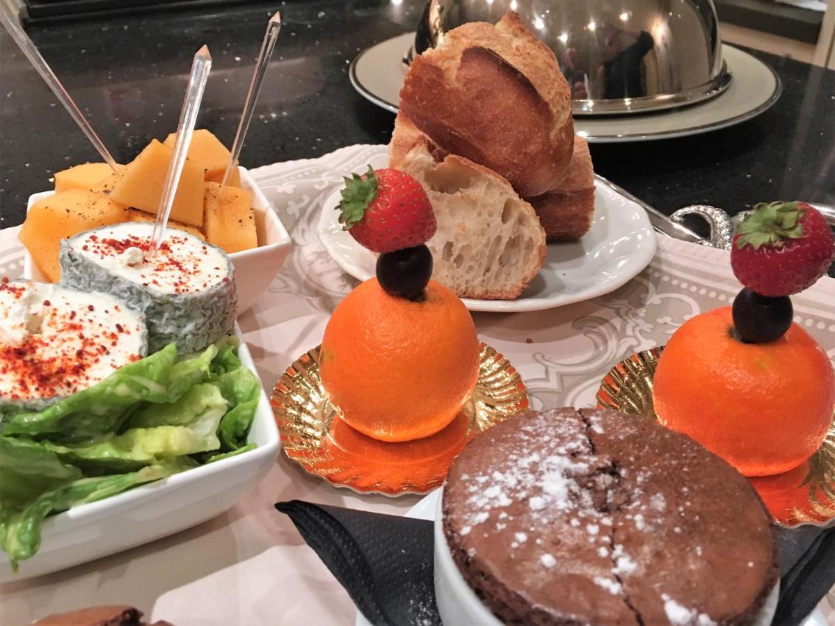 Alojamento de Acomodação e Pequeno-almoço Le Manoir De Maucartier Monnaie